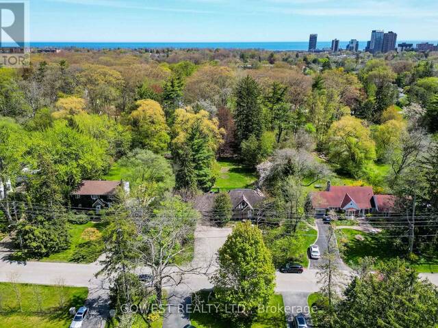 62 PINEWOOD TRAIL Mississauga Ontario