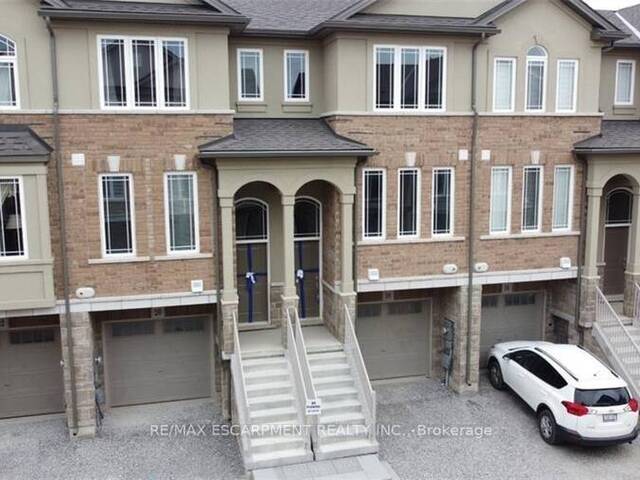 18 AQUA LANE Hamilton  Ontario