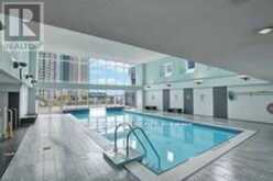 905 - 218 QUEENS QUAY W Toronto 