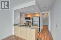 905 - 218 QUEENS QUAY W Toronto 