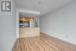 905 - 218 QUEENS QUAY W Toronto 