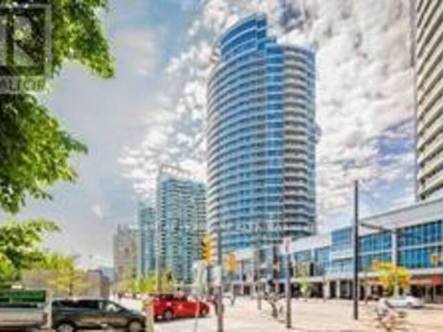 905 - 218 QUEENS QUAY W Toronto  Ontario