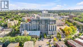 604 - 35 SARANAC BOULEVARD Toronto