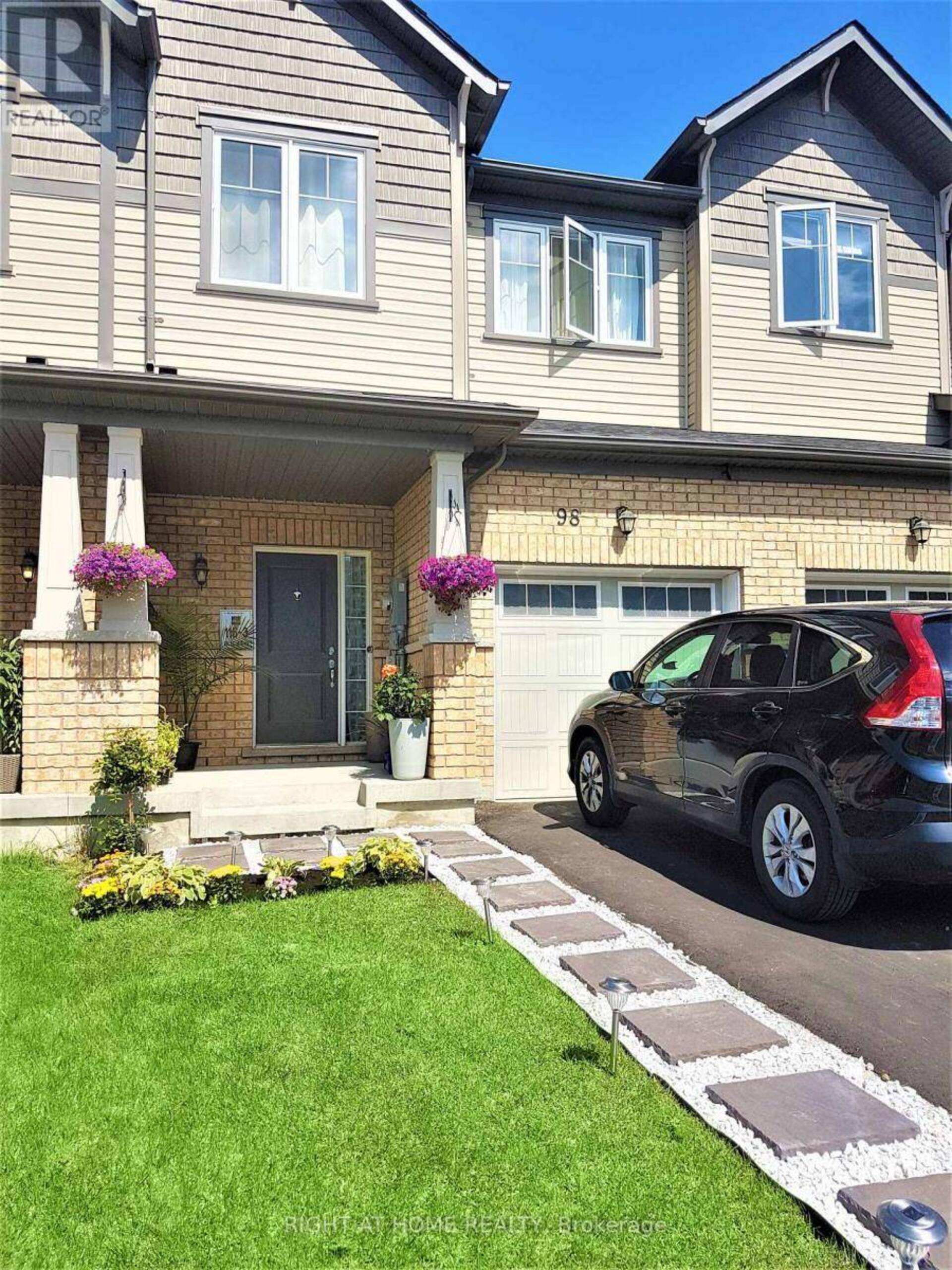 98 NEARCO GATE Oshawa 