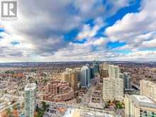 3920 - 5 SHEPPARD AVENUE E Toronto