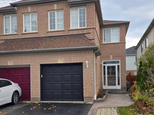 15 HACKBERRY GATE Brampton Ontario