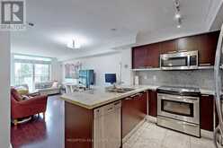 208 - 650 SHEPPARD AVENUE E Toronto