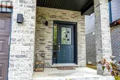 3572 SINGLETON AVENUE London