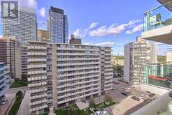 907 - 212 EGLINTON AVENUE Toronto