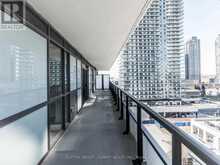 1004 - 65 ANNIE CRAIG DRIVE Toronto