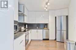 1803 - 250 QUEENS QUAY W Toronto