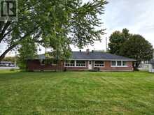 1116 PEMBROKE STREET E Laurentian Valley