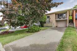 15 TURNER COURT Bradford/West Gwillimbury 