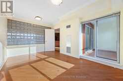 1610 - 889 BAY STREET Toronto