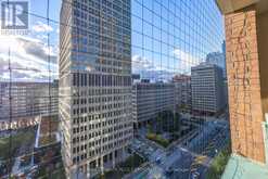 1610 - 889 BAY STREET Toronto