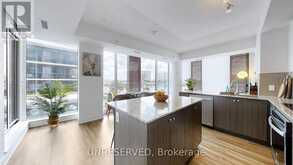 205 - 9618 YONGE STREET Richmond Hill 