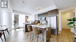 205 - 9618 YONGE STREET Richmond Hill 