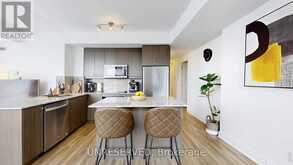 205 - 9618 YONGE STREET Richmond Hill 