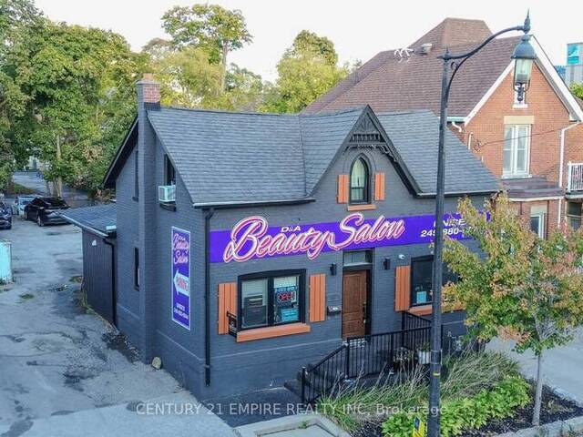 89 TORONTO STREET Barrie  Ontario