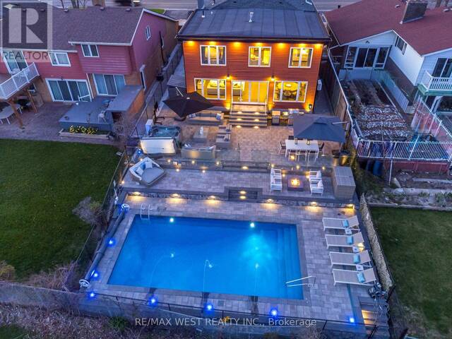 423 GUILDWOOD PARKWAY Toronto Ontario