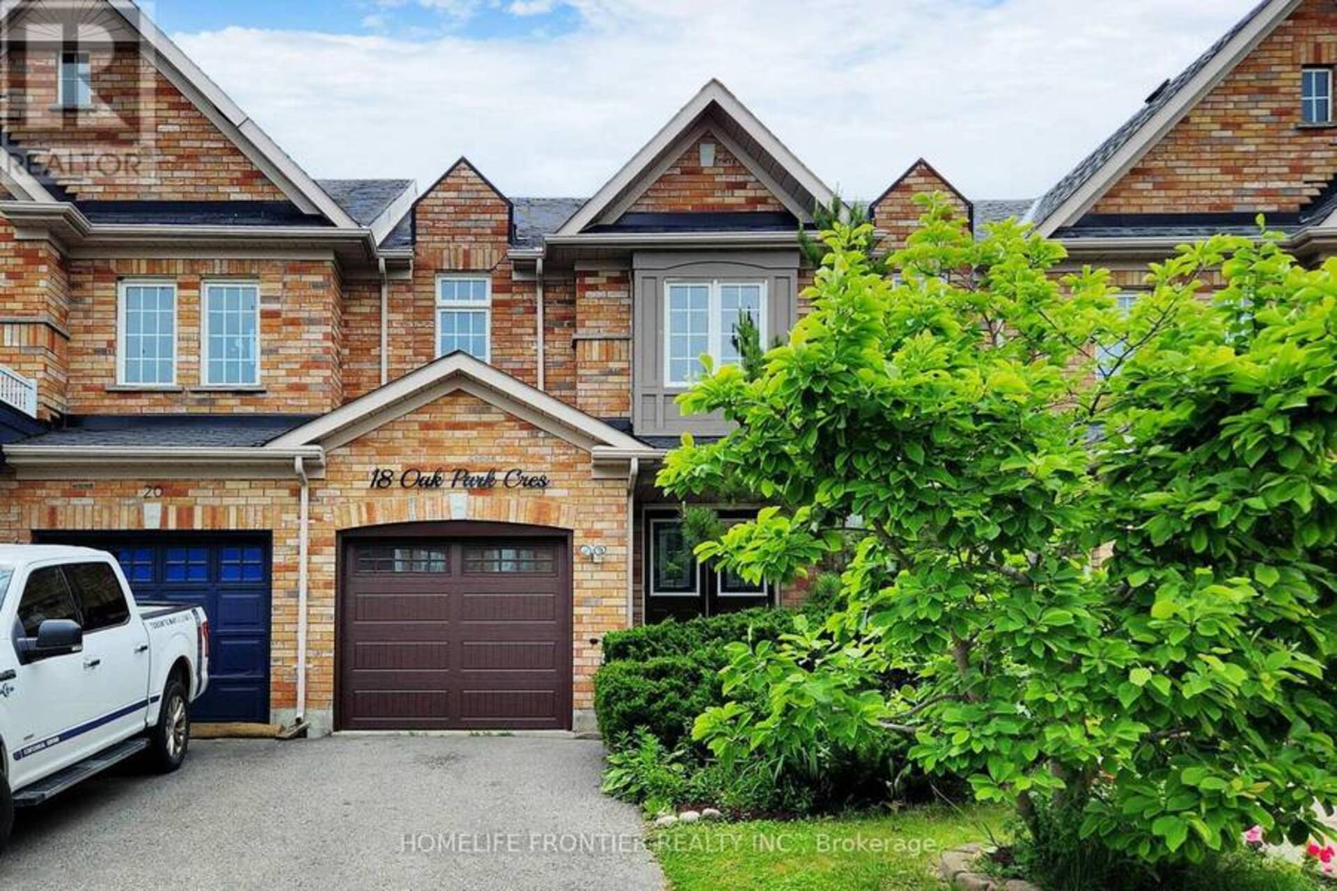 18 OAK PARK CRESCENT Vaughan 