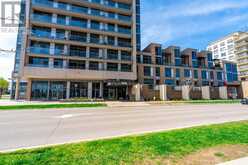 404 - 1940 IRONSTONE DRIVE Burlington 