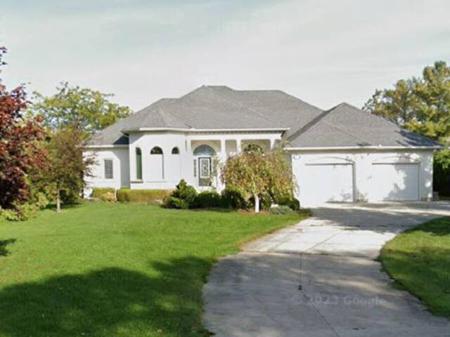 4266 BLUEPOINT DRIVE Plympton-Wyoming  Ontario