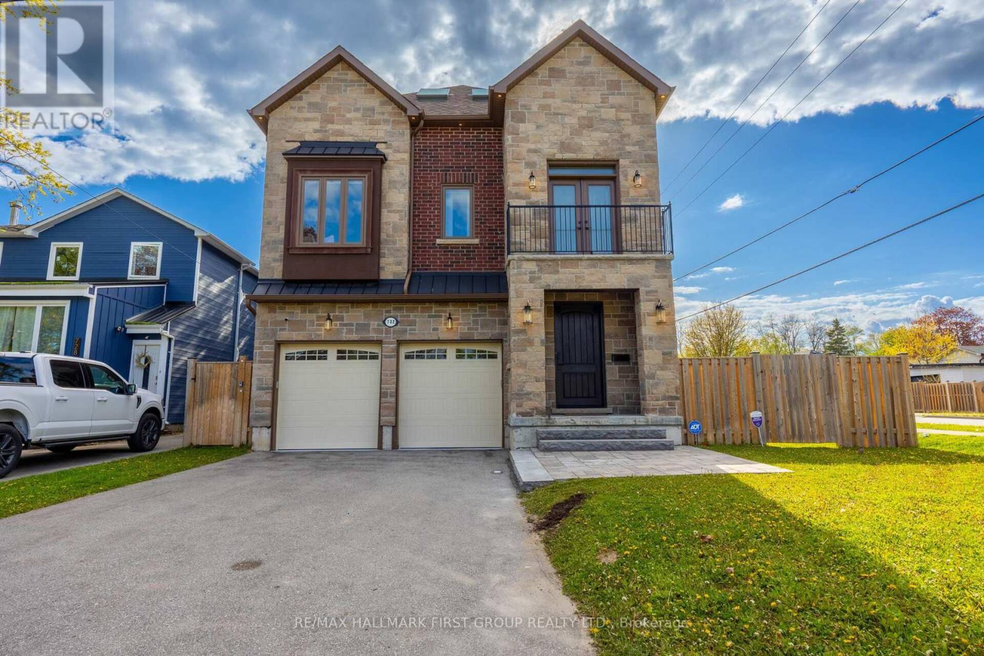 732 HILLVIEW CRESCENT Pickering 