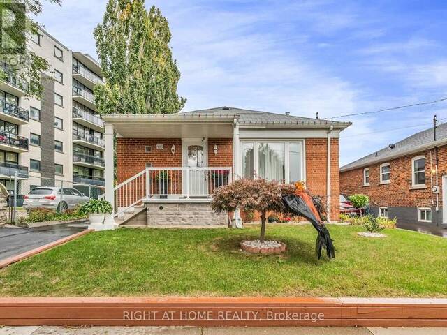 413 BARTOS DRIVE Oakville  Ontario