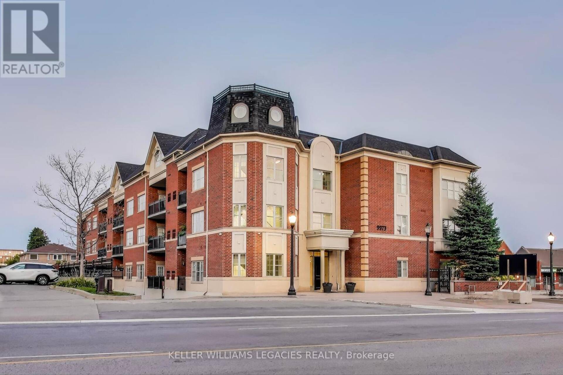 101 - 9973 KEELE STREET Vaughan