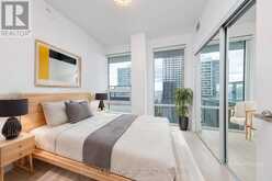 3907 - 955 BAY STREET Toronto