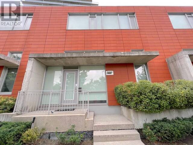 TH 2 - 21 CHURCHILL AVENUE Toronto Ontario