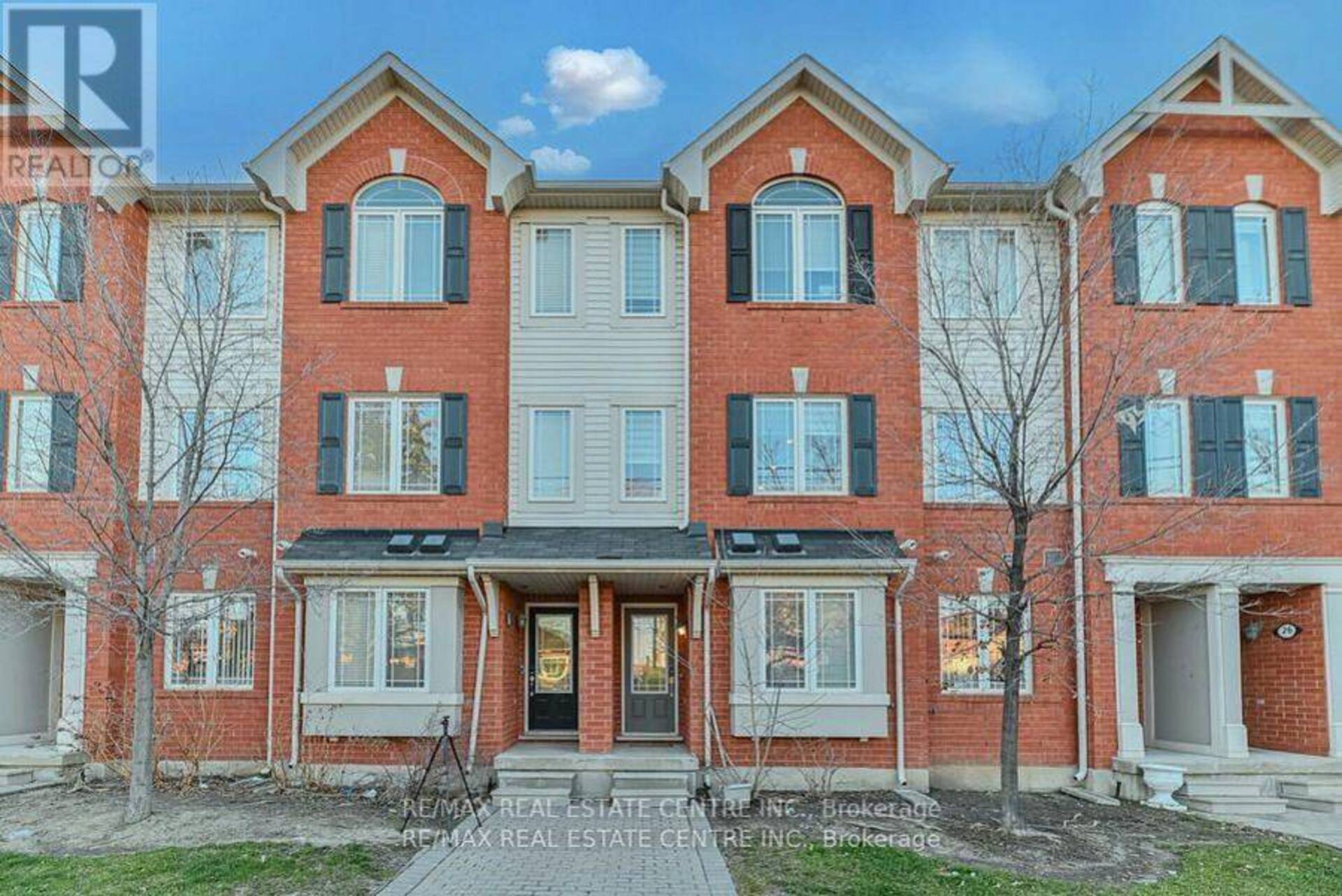 28 - 50 HILLCREST AVENUE Brampton