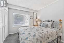 4 BROOKDALE DRIVE Barrie 