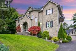 13 BRIDLE TRAIL Springwater 