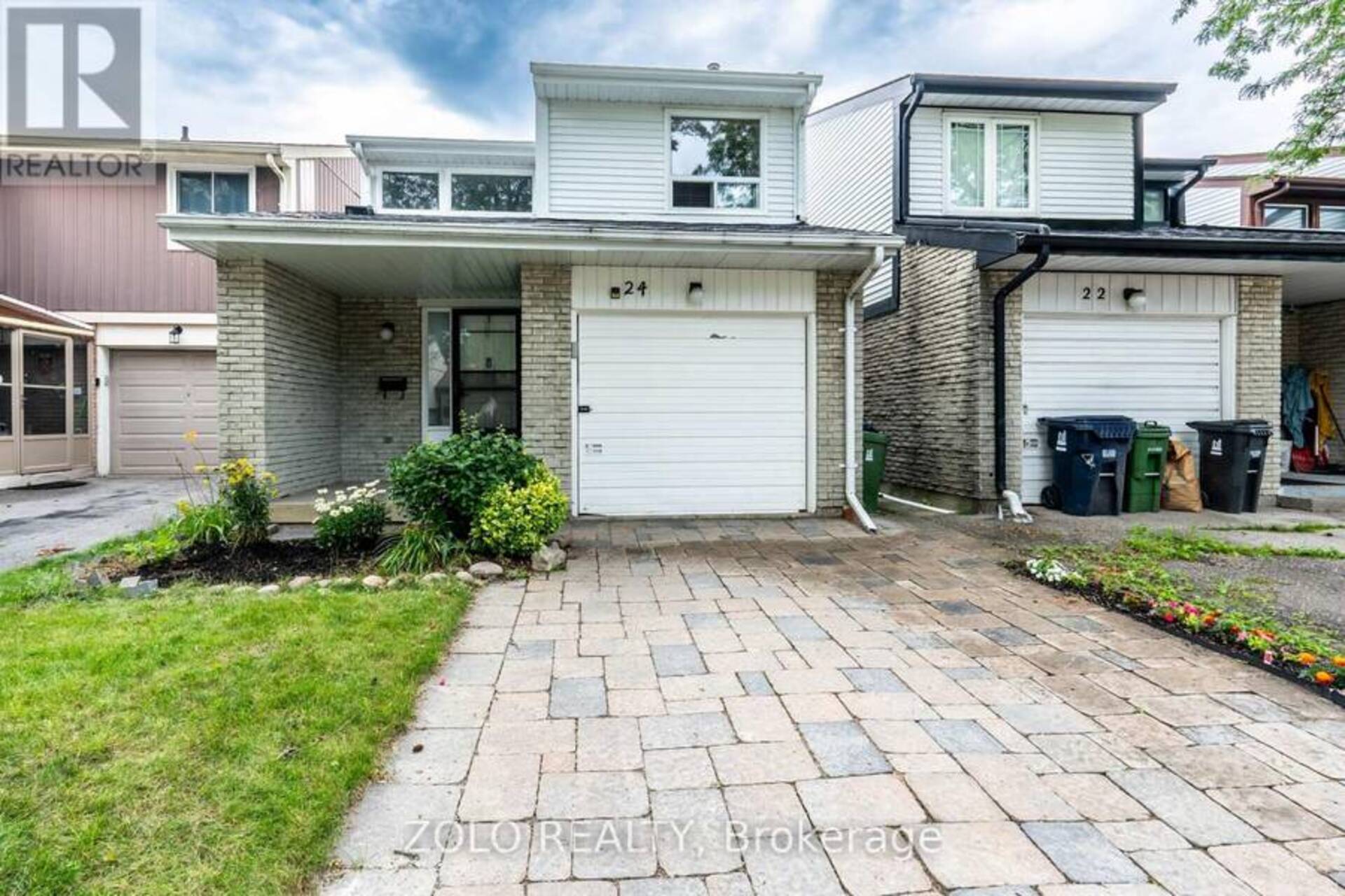 24 WALLIS CRESCENT Toronto