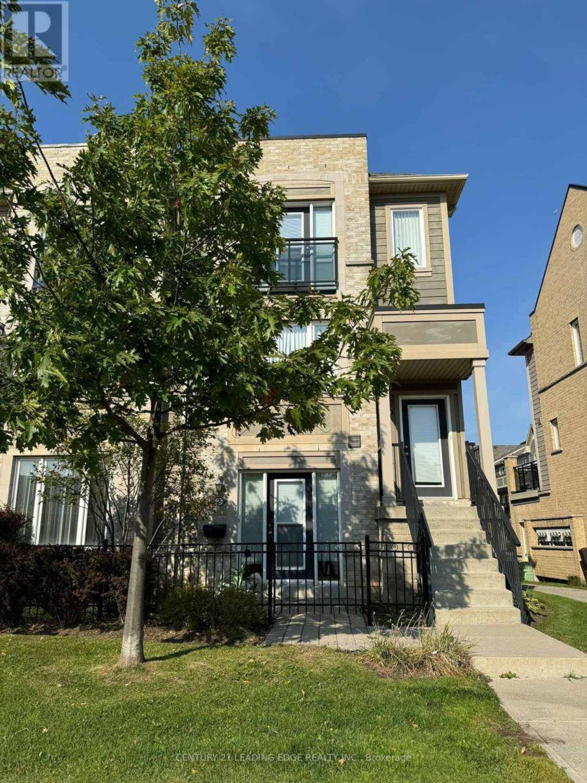 2 - 2915 HAZELTON PLACE Mississauga