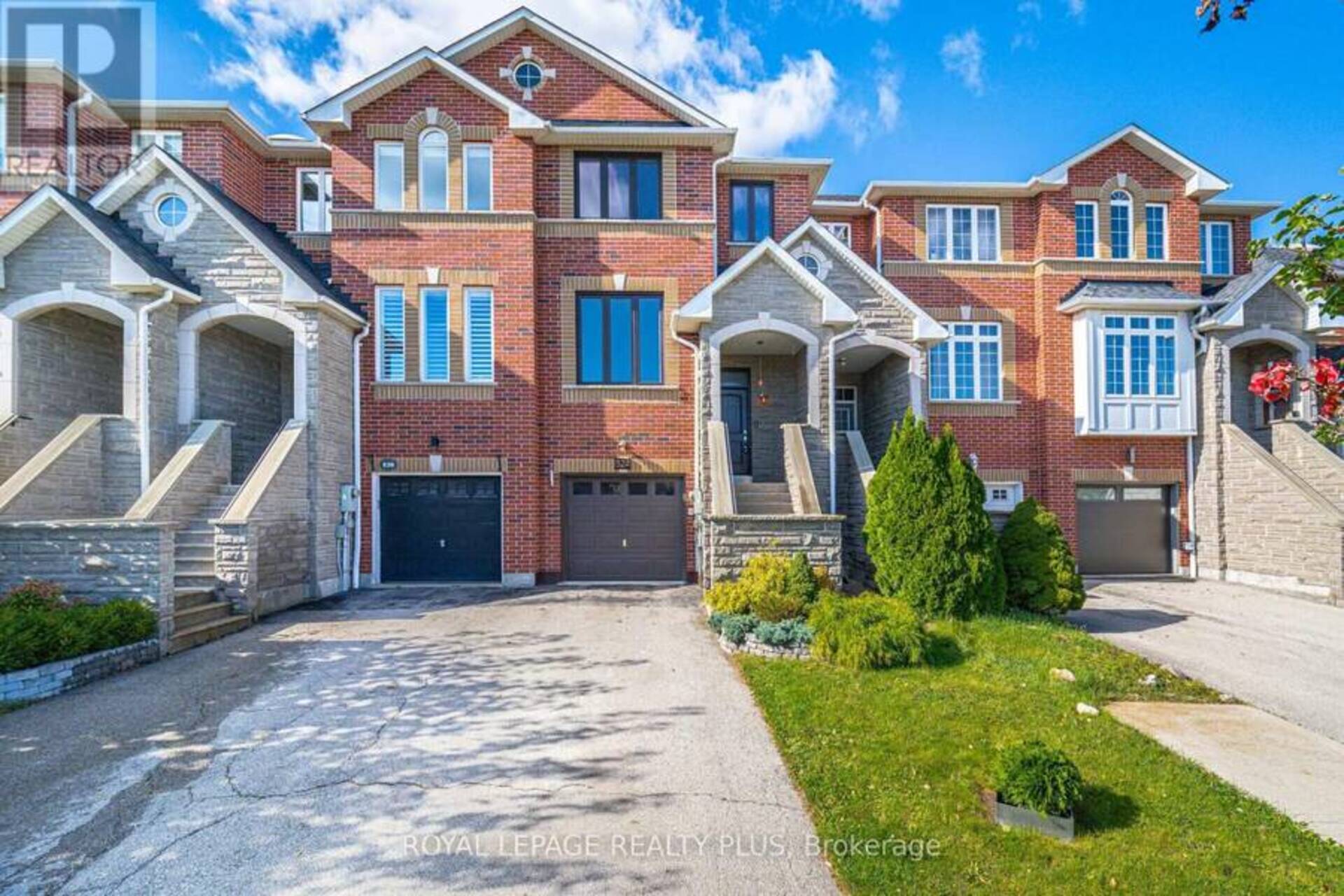 524 LUMBERTON CRESCENT Mississauga