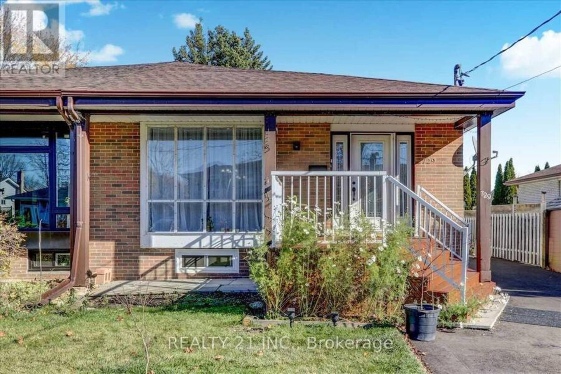 729 YEREMI STREET Pickering 