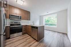 209 - 479 CHARLTON AVENUE E Hamilton