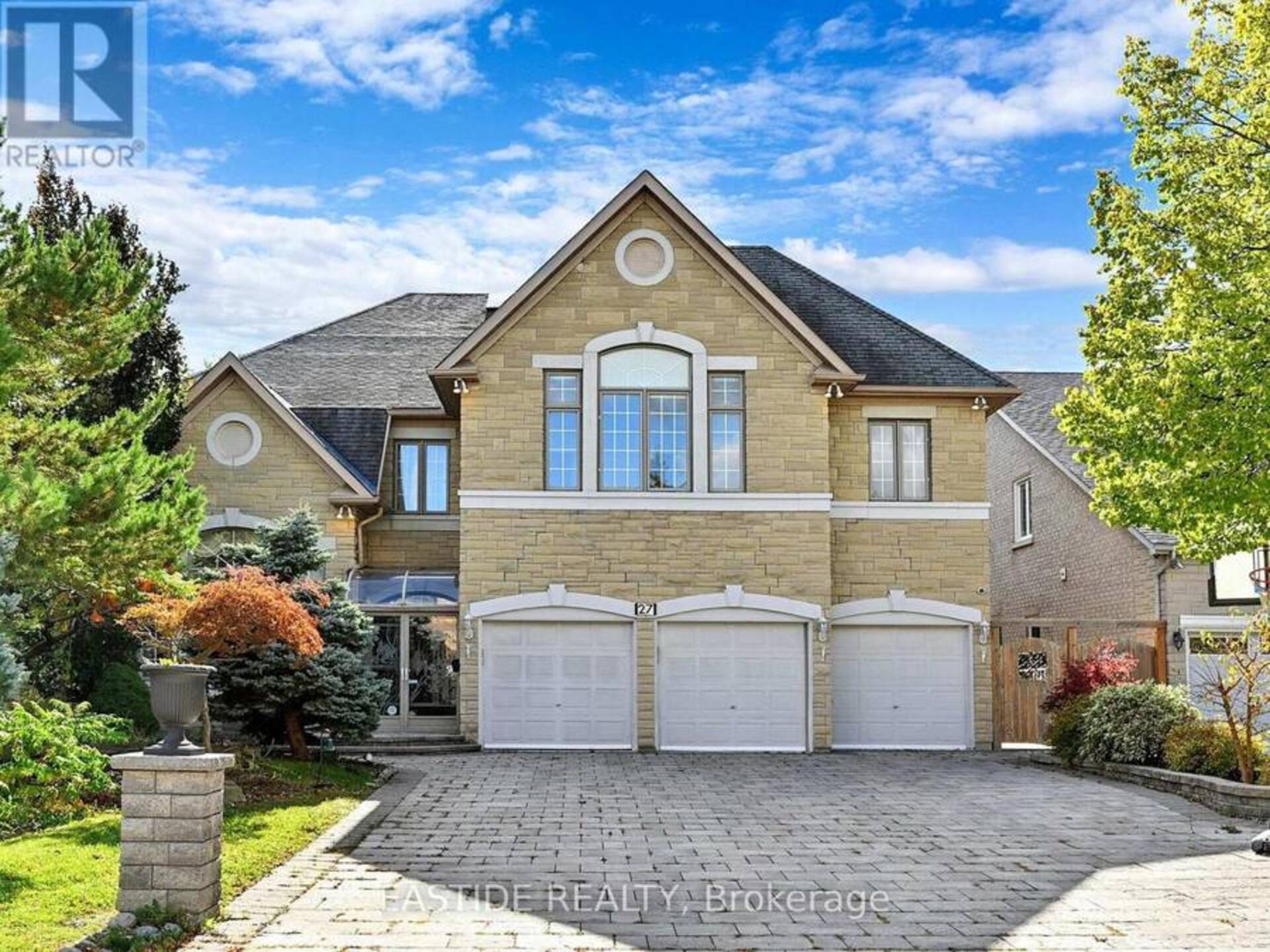 27 BRIMWOOD CRESCENT Richmond Hill 