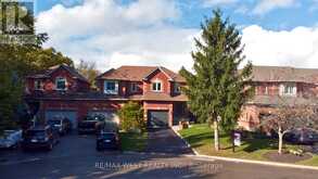 84 WILLOWAY Whitchurch-Stouffville 