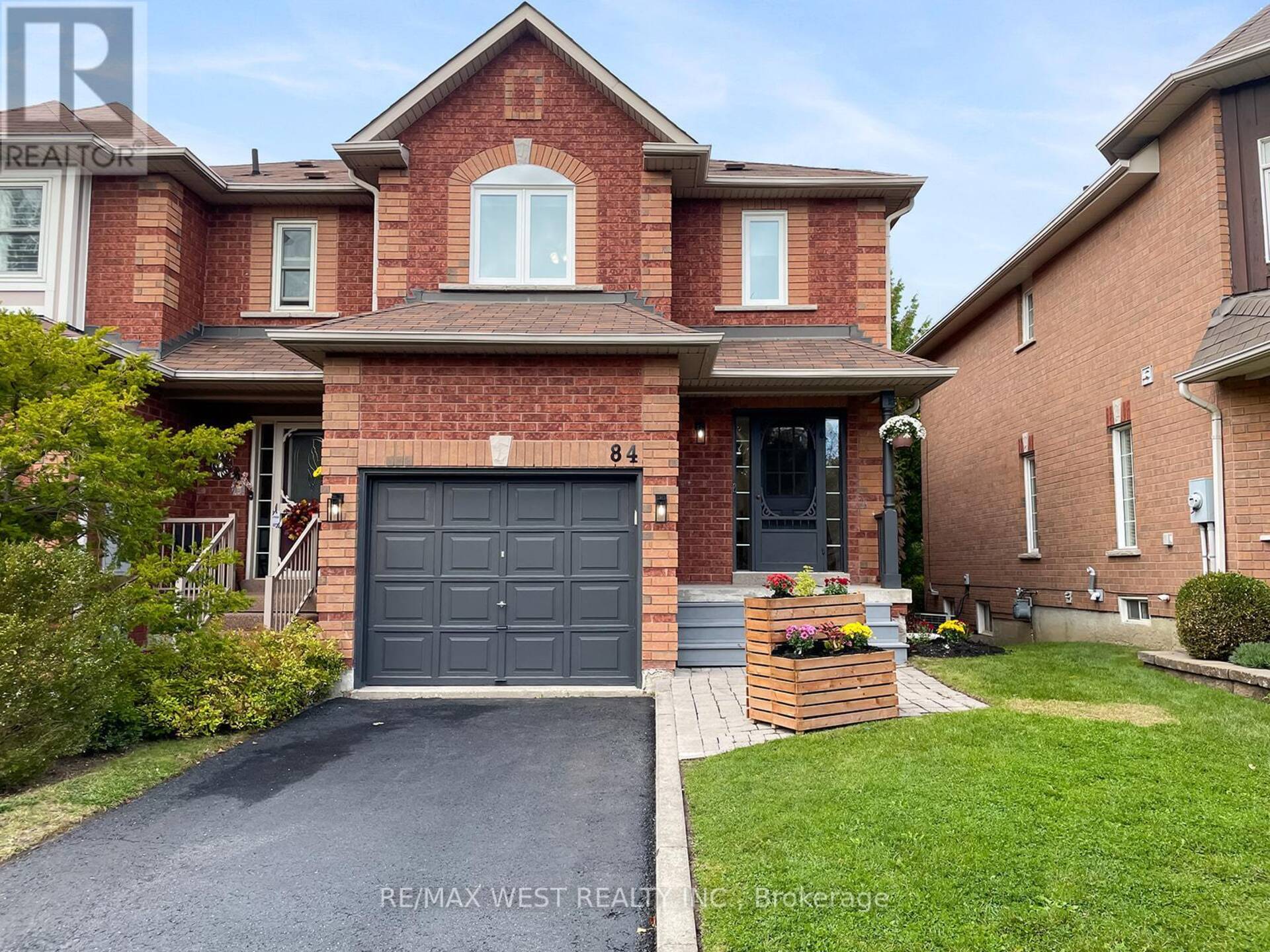 84 WILLOWAY Whitchurch-Stouffville