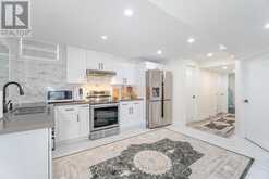 6 LEITH DRIVE Bradford/West Gwillimbury