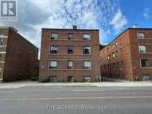 302 - 852 BROADVIEW AVENUE Toronto 