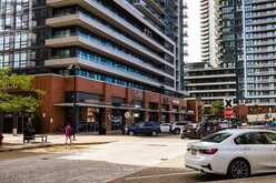 909 - 2212 LAKESHORE BOULEVARD W Toronto