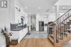 15714 BATHURST STREET King