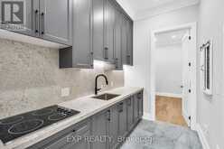 15714 BATHURST STREET King