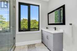 15714 BATHURST STREET King