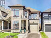 44 FESTIVAL COURT S East Gwillimbury